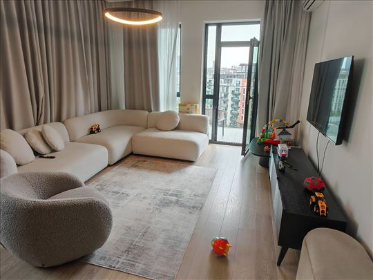 Beautifully designed, brand new - Libera