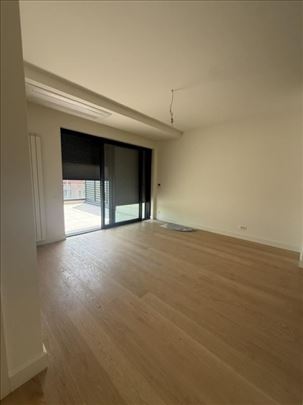 Novi Beograd-Soul-83m2-Garaža ID#3340