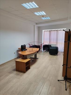 Novi Sad, lep poslovni prostor