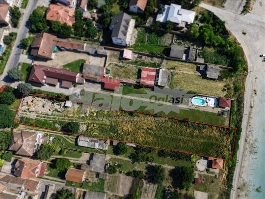 Plac uz Dunav - Stari Banovci