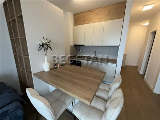 Širi centar - Visnjicka banja Sunnyville #68073