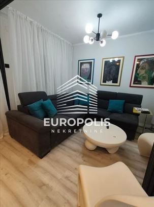 100m² prostora za život, privatno dvorište | Cerak