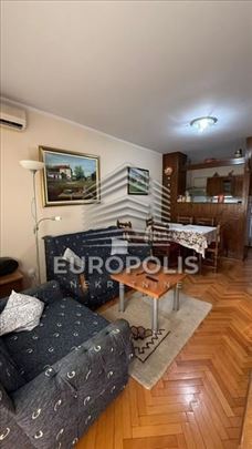 2.5 stan u Bloku 45, u blizini Savskog keja ID#100