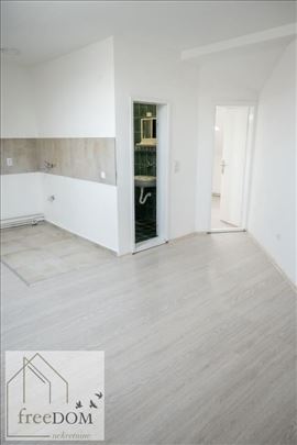 Investiciona Prilika 174m2 - Top lokacija