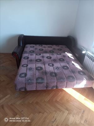 Kauč na razvlačenje