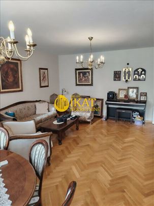 Mirijevo centar 120m2 sa terasom, 4.0 stan