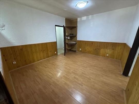 Novi Beograd-Stari Merkator-56m2 ID#3344