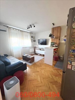 2.5 stan, Južni bulevar-Deli Radivoja ID#3884