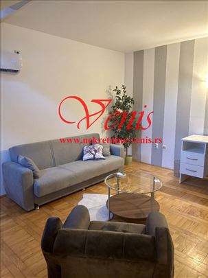  CENTAR - Salajka ul.Koste Šokice 39 m2 - 350 Evra