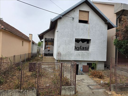 Kuća na prodaju, Novi Banovci, 69m2, ul. Partizans
