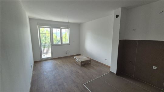 Loznica, Stan, 1.5, 51m2