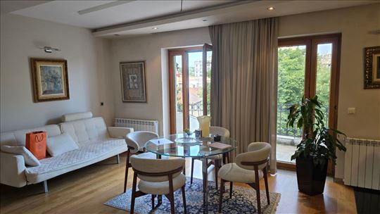 Prodaja lux stana Ranka Tajsića 136m2