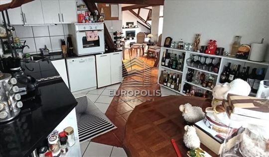 Senjak, Savski venac, Koste Glavinića ID#6888