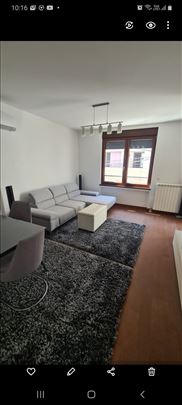 Vračar Hram Stojana Protića nov lux