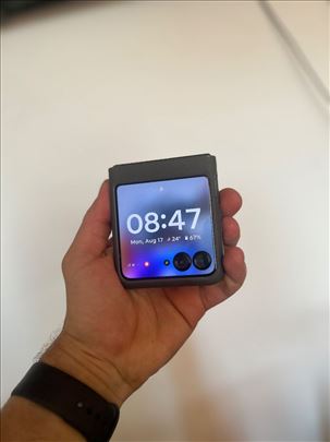 Motorola RAZR 50