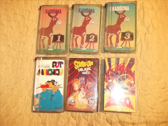 VHS kasete sa crtanim filmovima 6 kom.