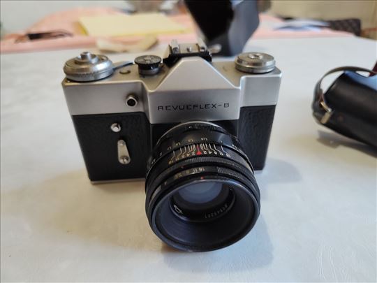 Revueflex-B (Zenit-B) + Helios 44-2 58mm f/2