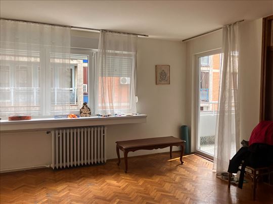 Vračar, Njegoševa, trosoban, izdavanje