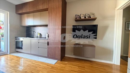 58 m² - četvorosoban stan sa 3 spavaće sobe