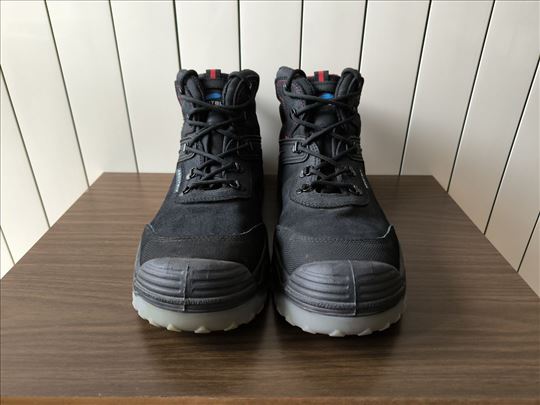 Aboutblu Safhir Black Mid