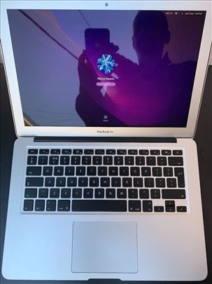 Apple macBook Air 13 A1466 2017 uz Novu Bateriju