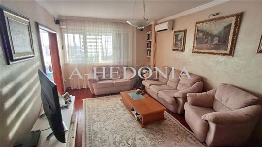 Hotel YU-Novi Beograd, 3.0, kompletno renoviran