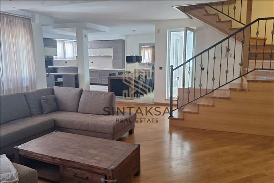 Lux duplex u strogom centru grada - Kralja Petra