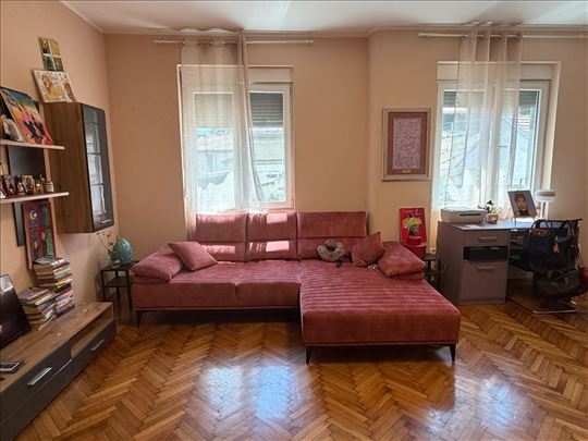 Salonac,Vračar,67m2,Cara Nikolaja