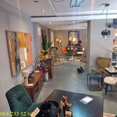 Stari Grad, Trg Nikole Pašića - Dečanska 330m2