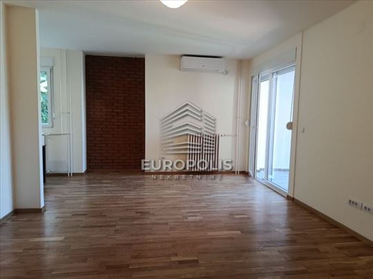 Vukov spomenik, Renoviran-adaptibilan u 2.5