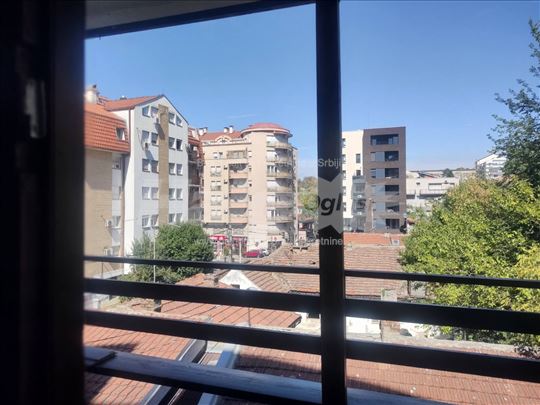 Đeram pijaca - Vukov spomenik, 1.0 sa terasom
