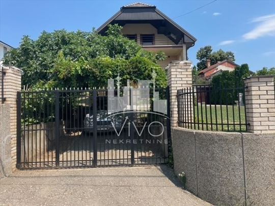 Grocka,kuća sa panoramskim pogledom,316m²,10.6a,Su