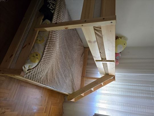 Krevet na sprat