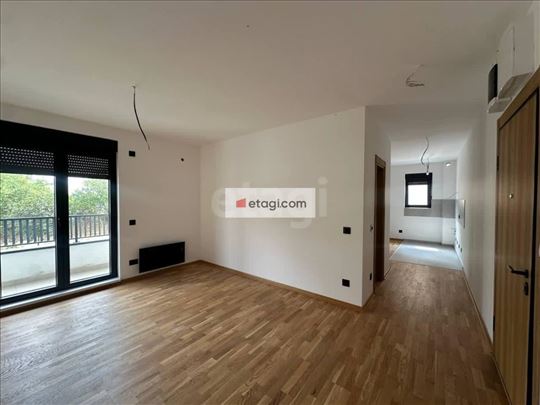 Odlična prilika za život ili sigurnu investiciju!