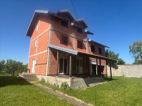 SURČIN, kuća, 320m2 na 5ari