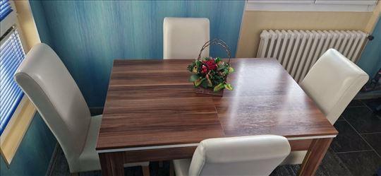 Trpezarijske stolice set 4 kom