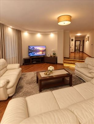 Vozdovac kod okretnice 26 LUX 4-sobe Pet friendly 