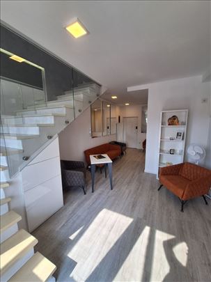 4,5 Dupleks, Đeram, Pećska, 118m2
