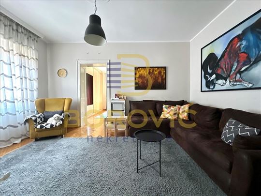 Crveni krst, 61m2