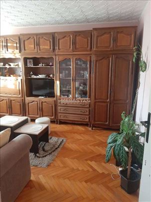 Jabučki rit, 2.0 funkcionalan, uknjižen