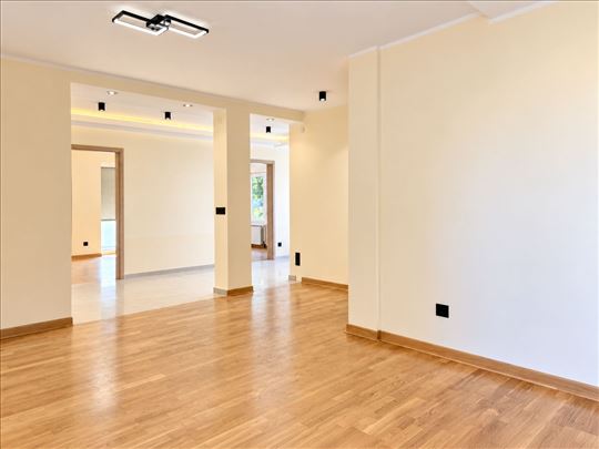 Lux Voždovac | 123m², 4.5 | 2 parking mesta