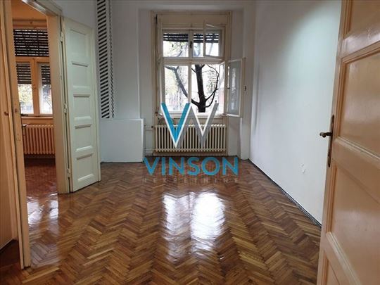 Novi Sad, Centar - Salonski stan u svrhe poslovnog
