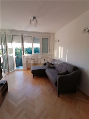 Studentski grad, 51m2, 2.5 soban, lep, renoviran