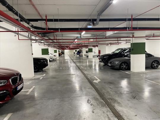BW Terraces, garažno mesto sa dodatnim prostorom I