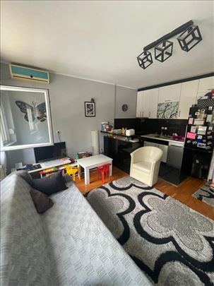 Dvosoban stan,46m² na prodaju na Zvezdari, Beograd