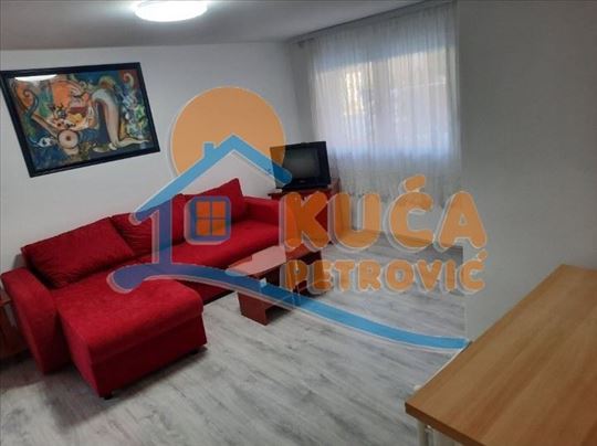 Izdaje se jednoiposoban stan u Durlanu, 47m2.
