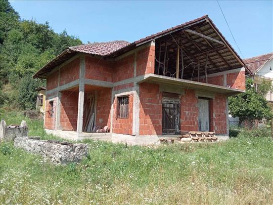 Kuća i plac u Rekovcu!