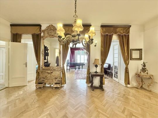 Salonac, lux, pogodan za PP, mereno 122m2 ID#11688