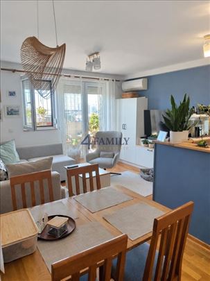 116 m², potpuno renoviran, panoramski pogled