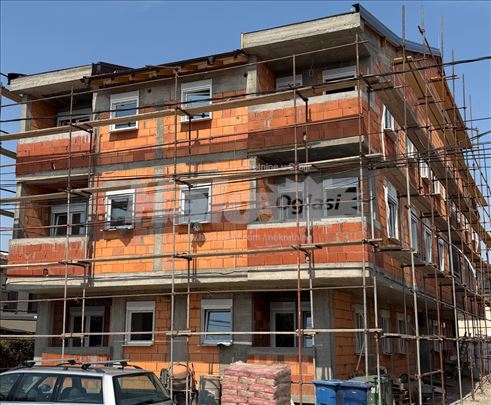 Prodajem lux stan od 50 m2